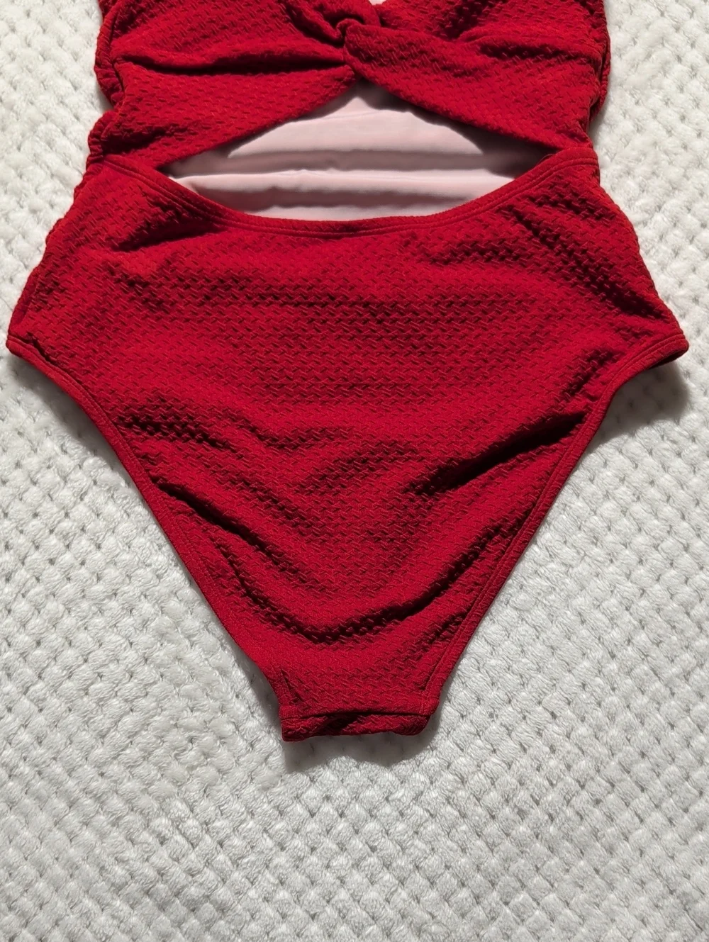 Cupshe Sultry Scarlet Tummy Control One Piece Swimsuit